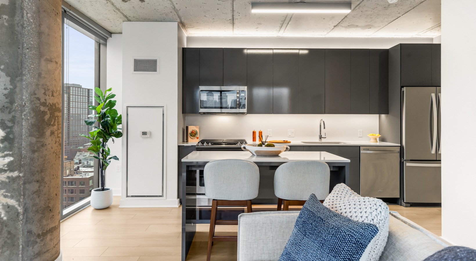 Vibrant River North Luxury Apartments and Living at 3Eleven